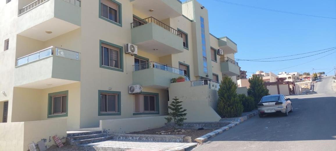 Noor Apartment Вади Муса Екстериор снимка